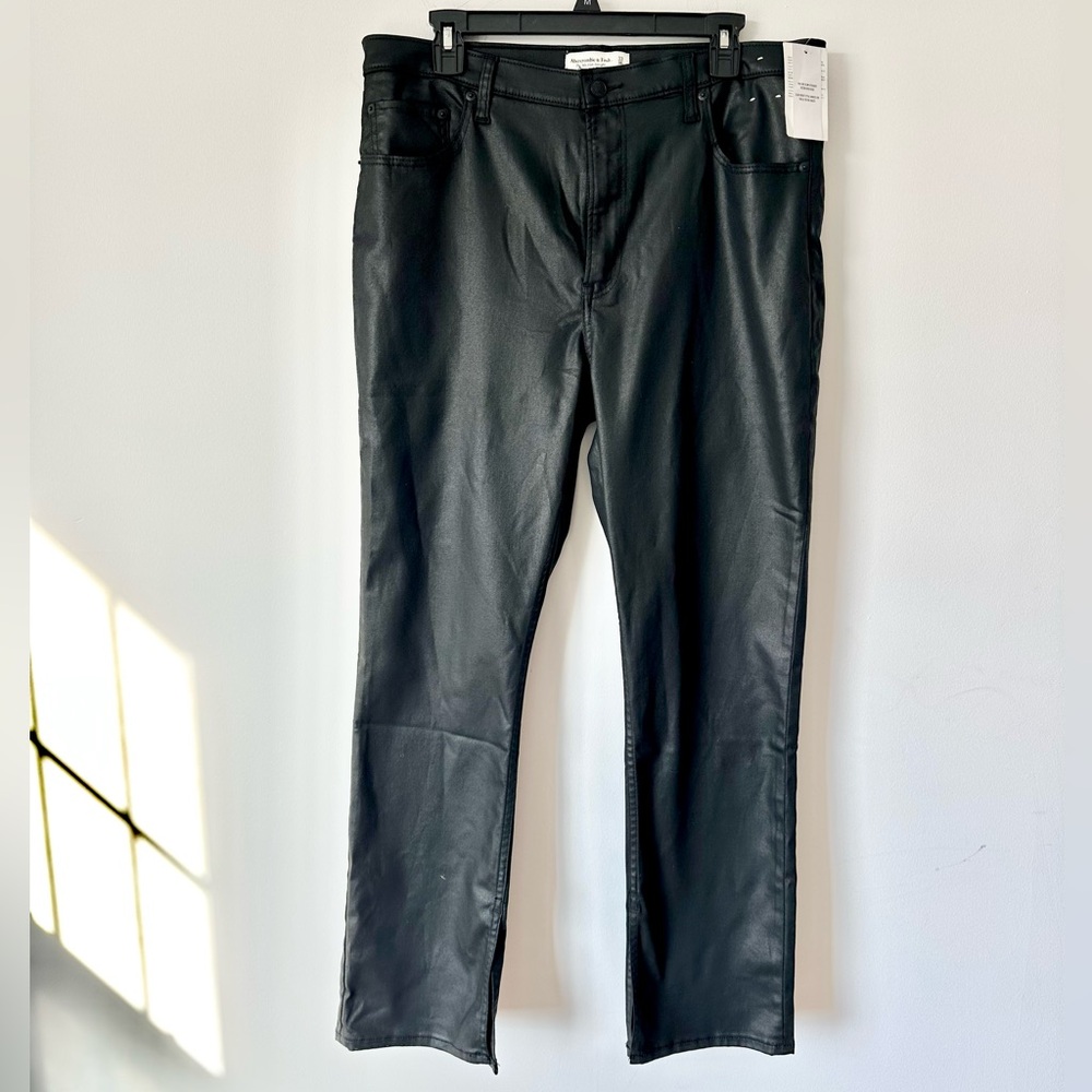 NWT Abercrombie & Fitch Ultra High Rise 90s Slim Straight Pants